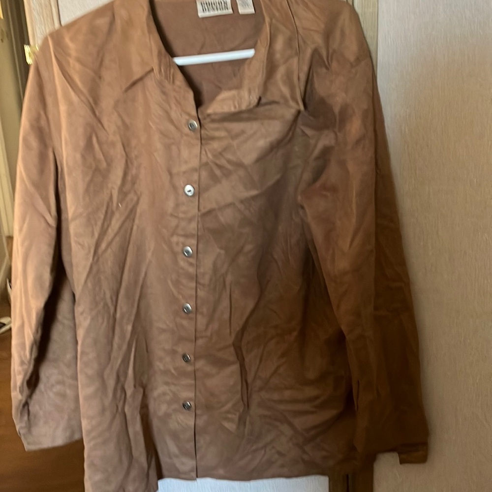 FINAL MARKDOWN Chico’s Women's Brown ultra suede shacket 3 xl